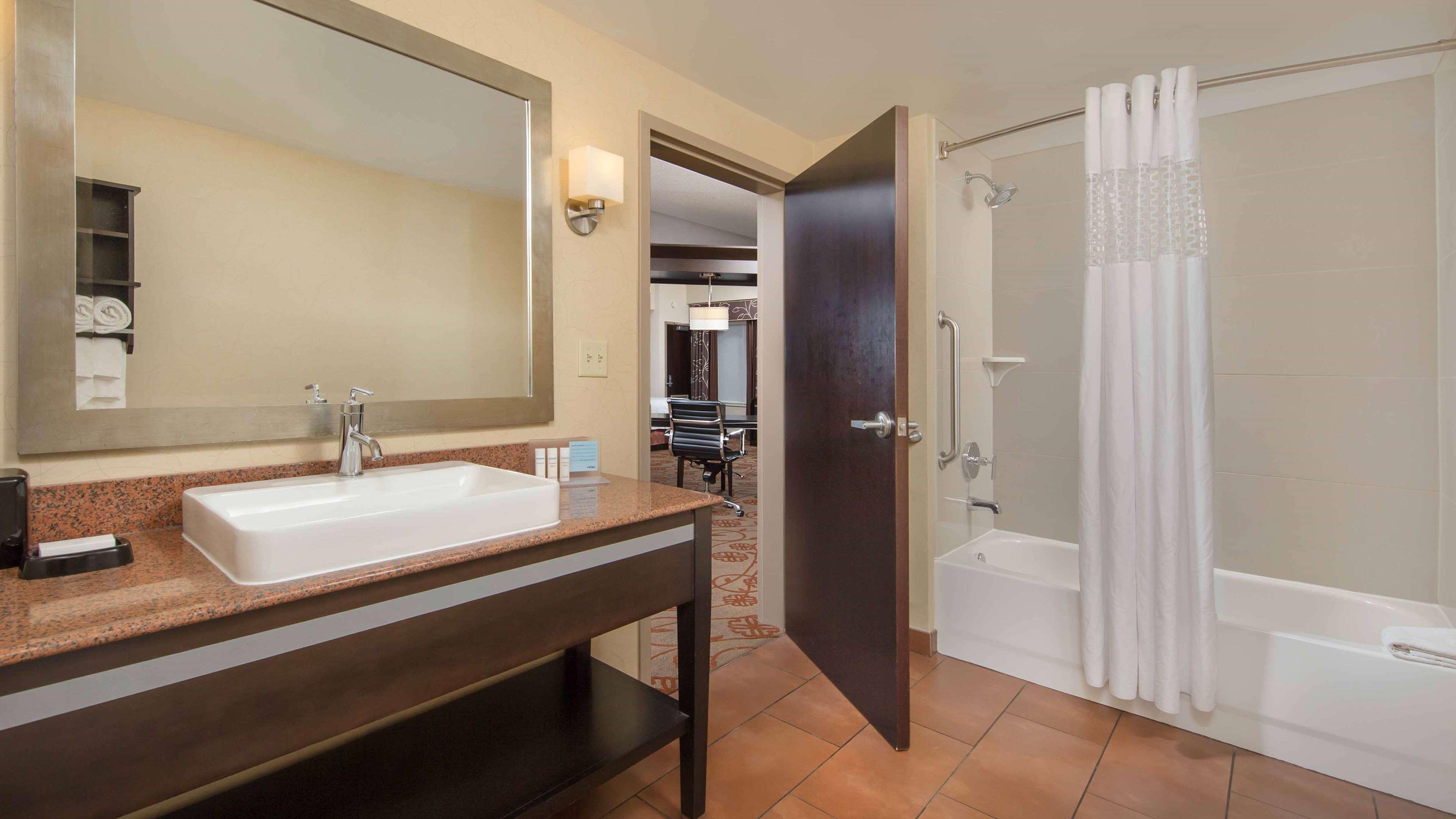 Hampton Inn & Suites Chattanooga Downtown Exteriör bild