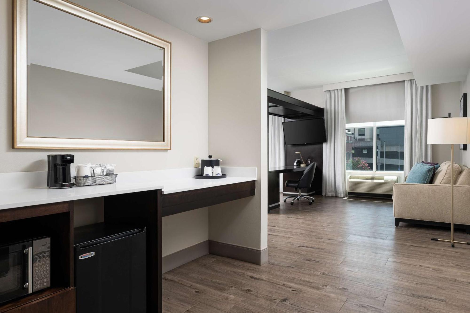 Hampton Inn & Suites Chattanooga Downtown Exteriör bild