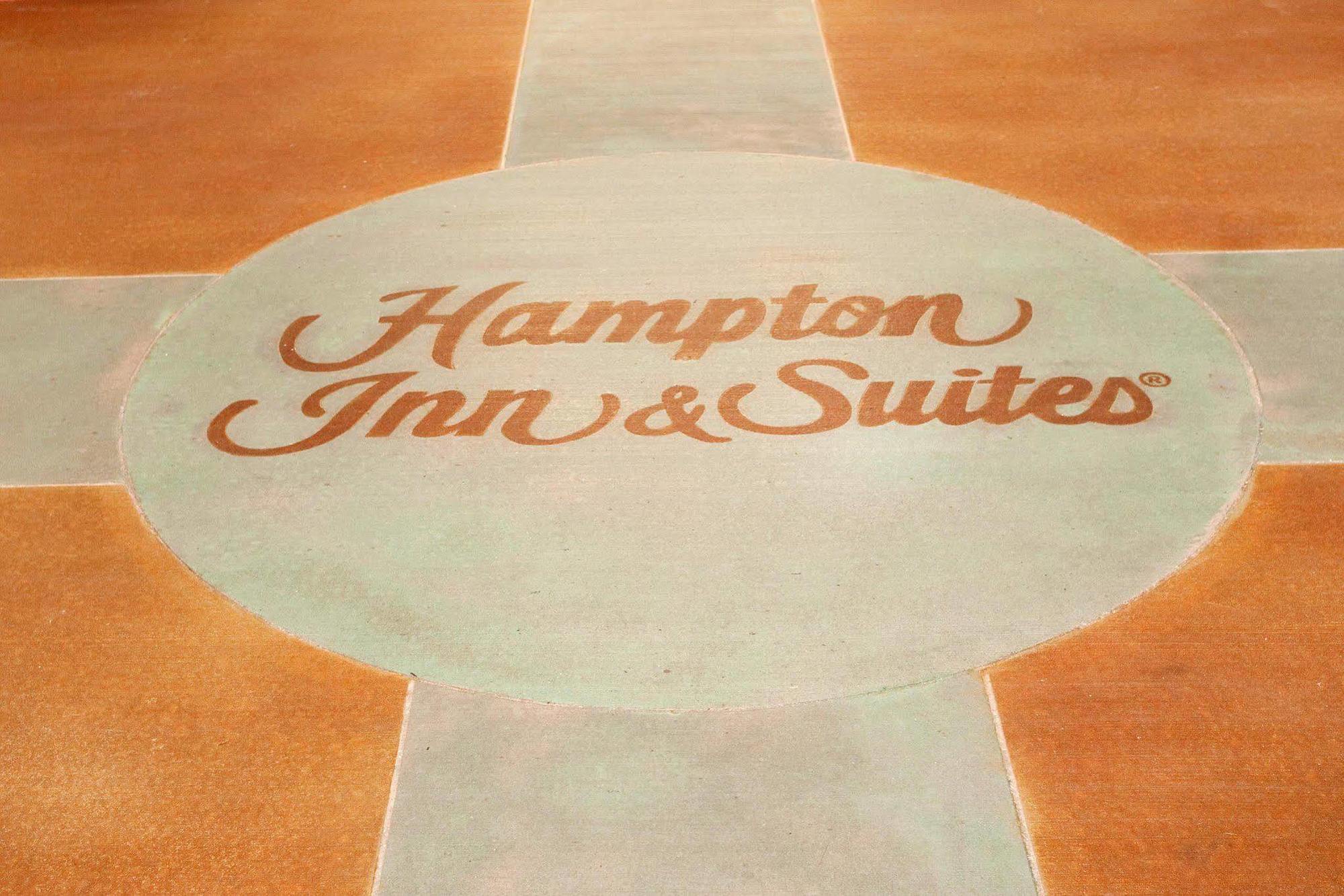 Hampton Inn & Suites Chattanooga Downtown Exteriör bild