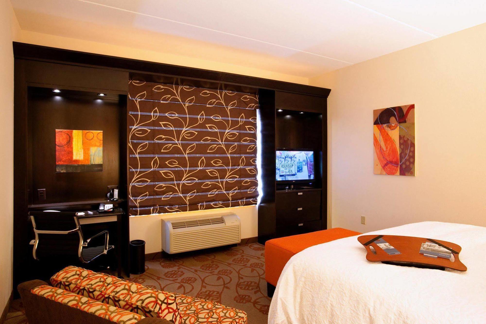 Hampton Inn & Suites Chattanooga Downtown Rum bild